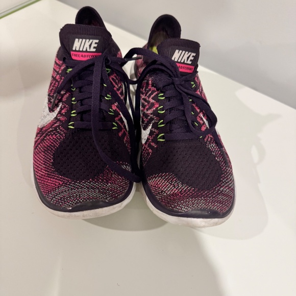 Nike Free 4.0 Flyknit Women's Size 8 Running Shoes Grand Purple Pink - Picture 1 of 9